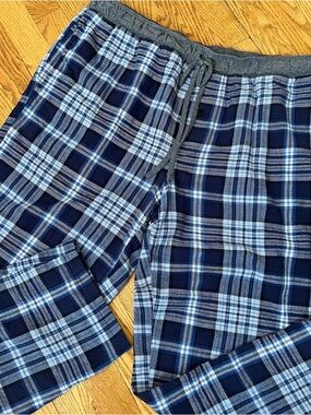 Eddie Bauer Navy and Light Blue Plaid Lounge Sleep Pants Men’s XL Cozy Flannel